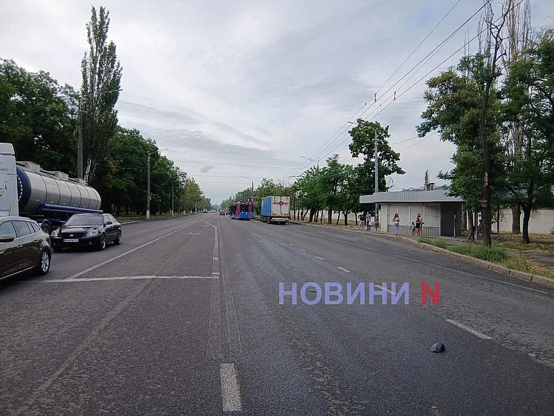 Тройное ДТП в Николаеве: огромная пробка на ПГУ Тройное ДТП в Николаеве: огромная пробка на ПГУ