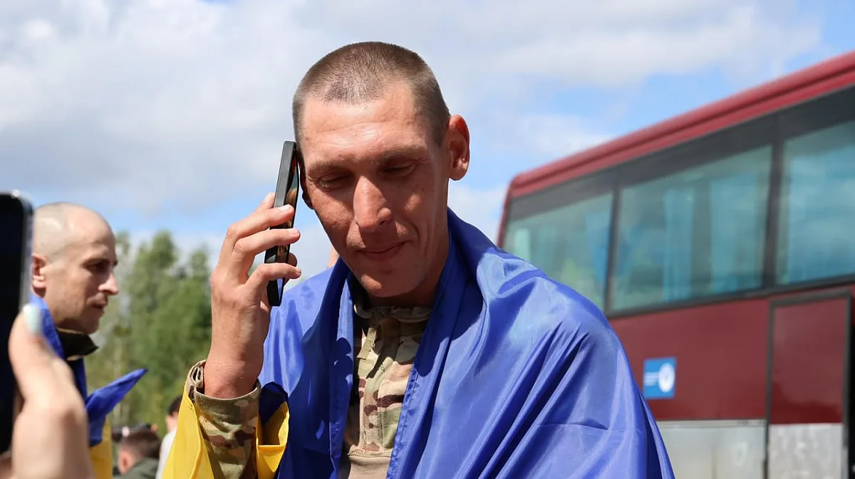 103 украинских военных вернули из российского плена 103 украинских военных вернули из российского плена