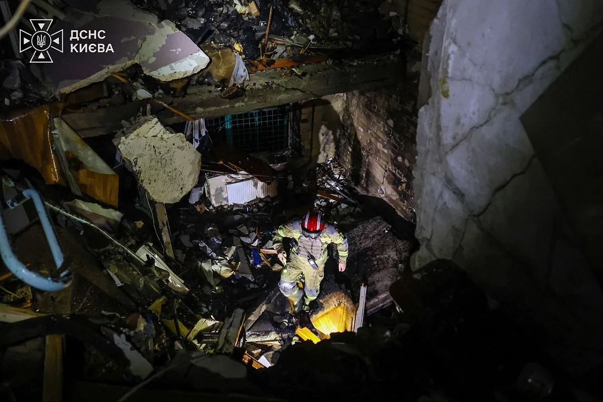 У Києві 21 серпня оголосили днем жалоби за загиблими внаслідок масованої атаки У Києві 21 серпня оголосили днем жалоби за загиблими внаслідок масованої атаки