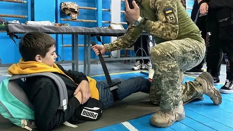 В школах Николаевской области по-новому будут изучать «Защиту Украины»: чему научат детей В школах Николаевской области по-новому будут изучать «Защиту Украины»: чему научат детей