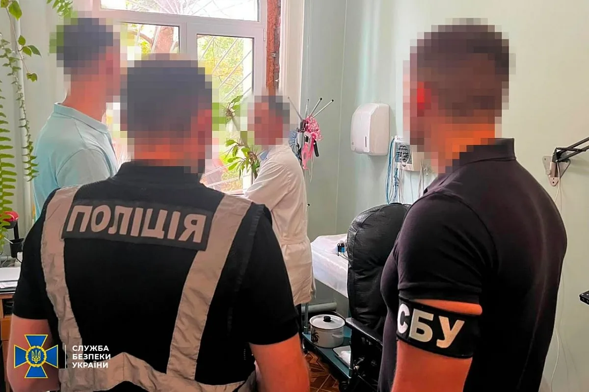 На Миколаївщині екс-нардеп організував схему оформлення фіктивної інвалідності На Миколаївщині екс-нардеп організував схему оформлення фіктивної інвалідності