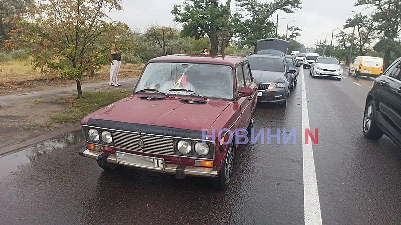 В Николаеве на Варваровском мосту тройное ДТП: пострадала пассажирка, огромная пробка В Николаеве на Варваровском мосту тройное ДТП: пострадала пассажирка, огромная пробка