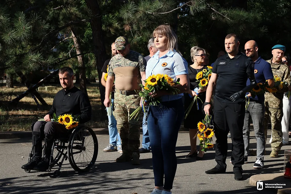 У Миколаєві вшанували память загиблих захисників України У Миколаєві вшанували пам\