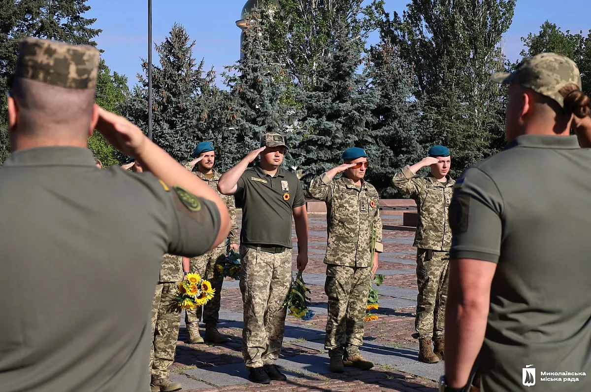 У Миколаєві вшанували память загиблих захисників України У Миколаєві вшанували пам\