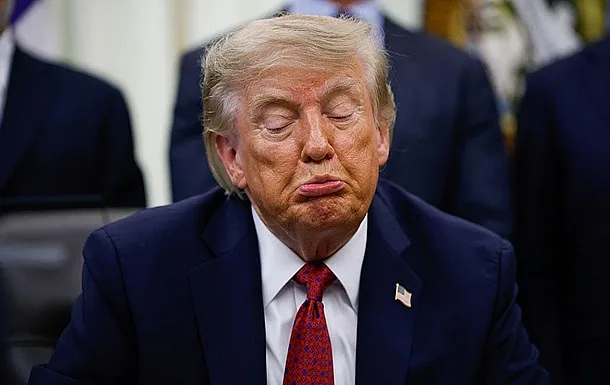 Трамп объяснил, почему Россию пригласили на саммит G20 Трамп объяснил, почему Россию пригласили на саммит G20