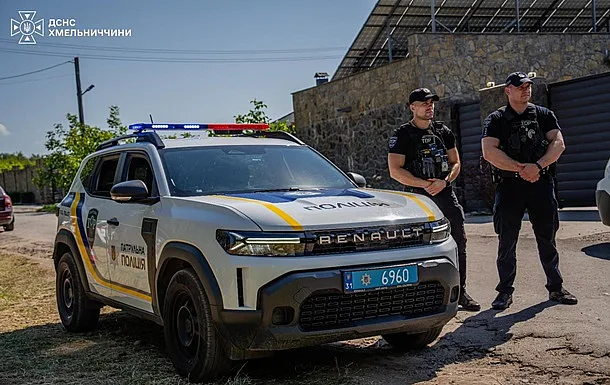 В Киеве полицейский застрелил дебошира, который душил свою мать В Киеве полицейский застрелил дебошира, который душил свою мать