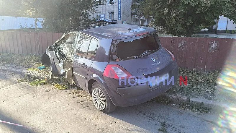 У Миколаєві дрон вибухнув на жвавій вулиці — вбито жінку в автомобілі, що проїжджав повз. У Миколаєві дрон вибухнув на жвавій вулиці — вбито жінку в автомобілі, що проїжджав поруч