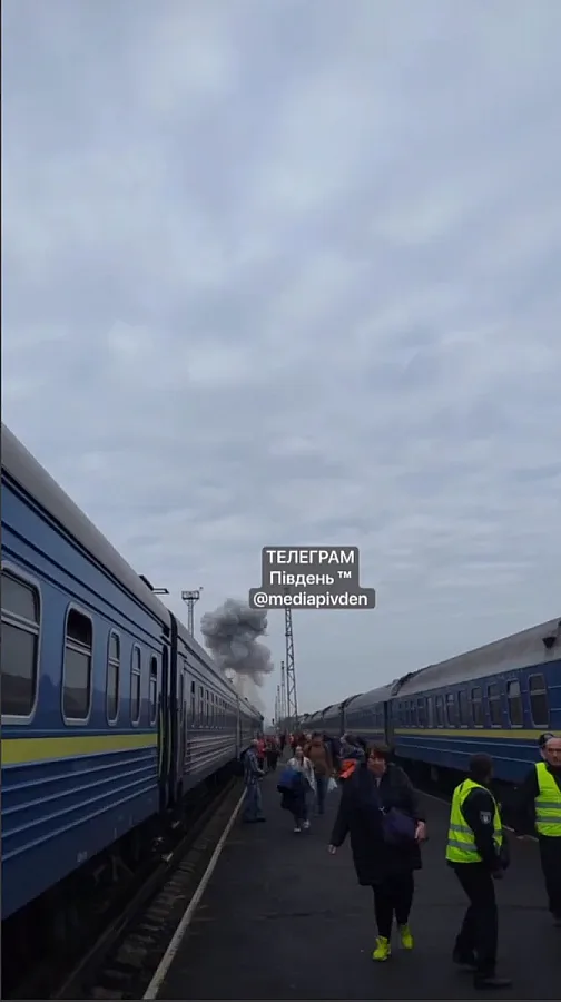 Локомотив атаковали в двух километрах от границы с Польшей: что происходит с поездами через Ягодин Локомотив атаковали в двух километрах от границы с Польшей: что происходит с поездами через Ягодин