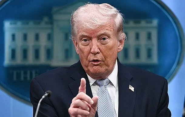 Удар по нефти в обход Ормуза: Трамп указал на Иран Удар по нефти в обход Ормуза: Трамп указал на Иран