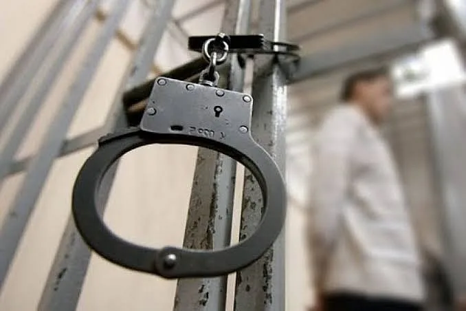 В Николаеве взяли под стражу 61-летнего жителя Херсона по подозрению в госизмене В Николаеве взяли под стражу 61-летнего жителя Херсона по подозрению в госизмене