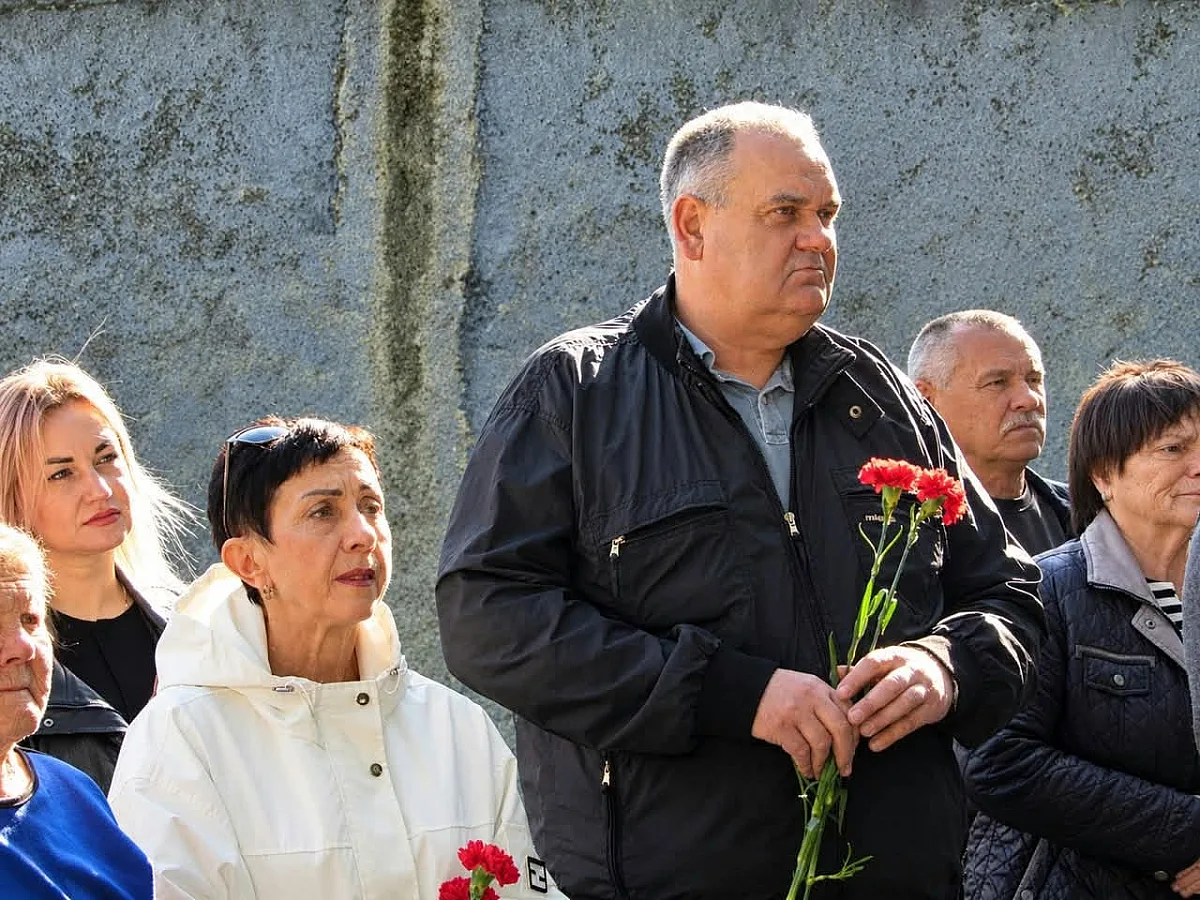 Коли людяність сильніша за страх: у Виноградному Саду вшанували Праведників народів світу Коли людяність сильніша за страх: у Виноградному Саду вшанували Праведників народів світу