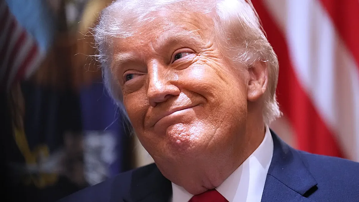Трамп знову заявив, що зростання цін на дизель пов'язане з ударами України по російським НПЗ Трамп знову заявив, що зростання цін на дизель пов'язане з ударами України по російським НПЗ