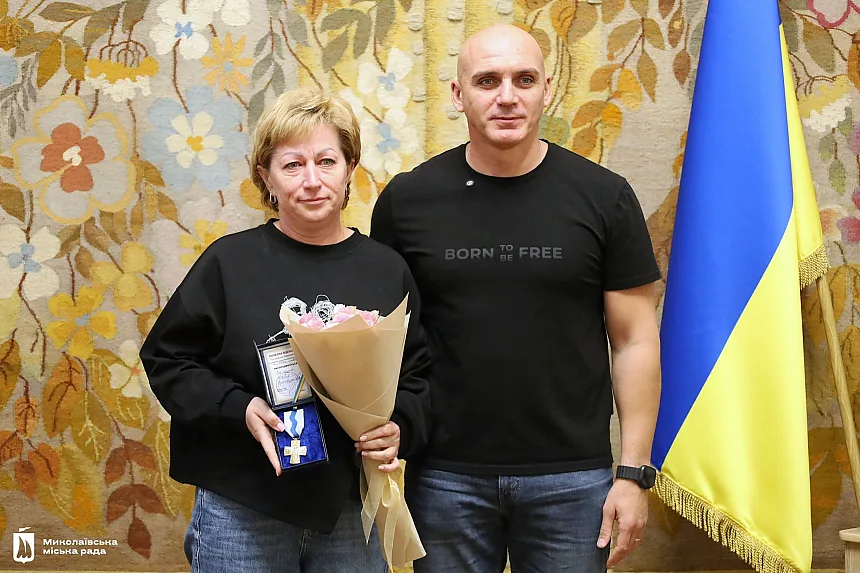 В Николаеве военных и волонтеров отметили наградами ко Дню защитников и защитниц В Николаеве военных и волонтеров наградили ко Дню защитников и защитниц