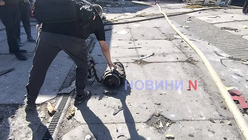 Зявилися перші фото та відео наслідків ворожої атаки по Миколаєву З\