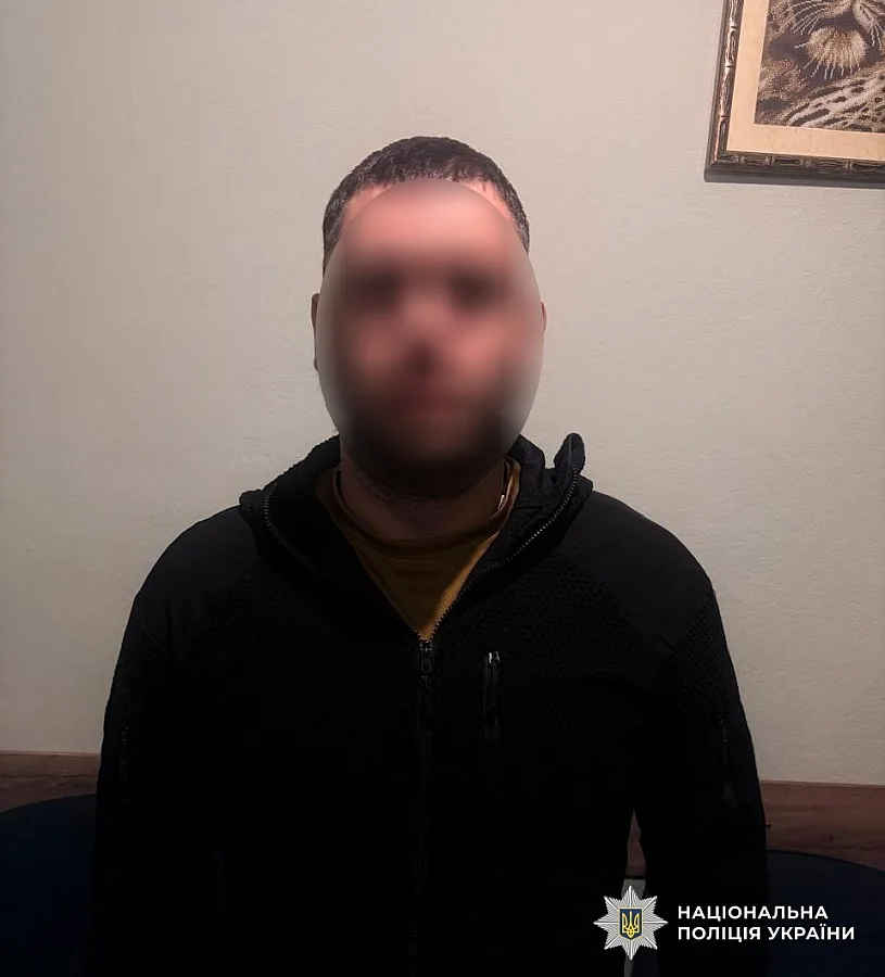 Під Миколаєвом двоє чоловіків вимагали $2 тисячі неіснуючого боргу та стріляли у людину Під Миколаєвом двоє чоловіків вимагали $2 тисячі неіснуючого боргу та стріляли у людину