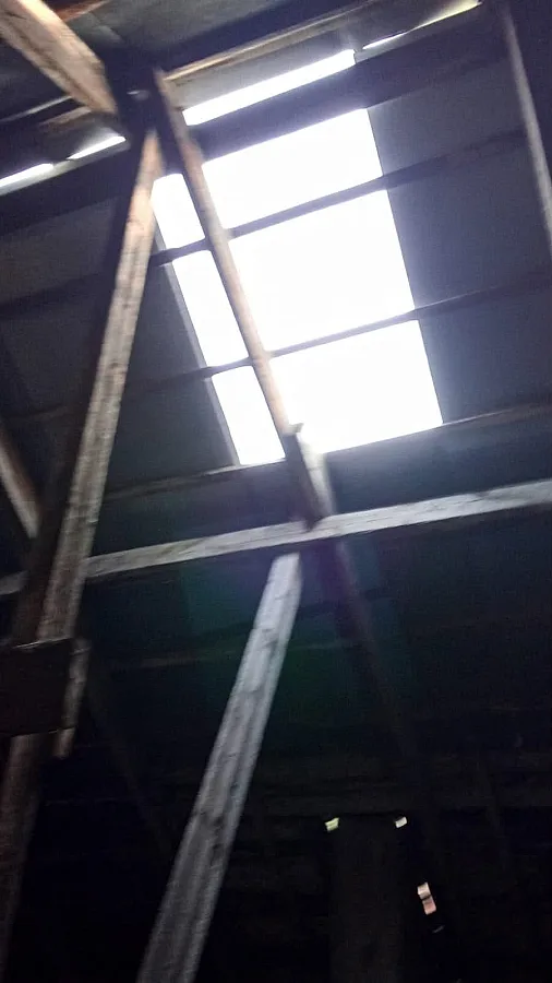Жительница Николаева пожаловалась на поврежденную крышу дома: заявка остается без реакции Жительница Николаева пожаловалась на поврежденную крышу дома: заявка остается без реакции