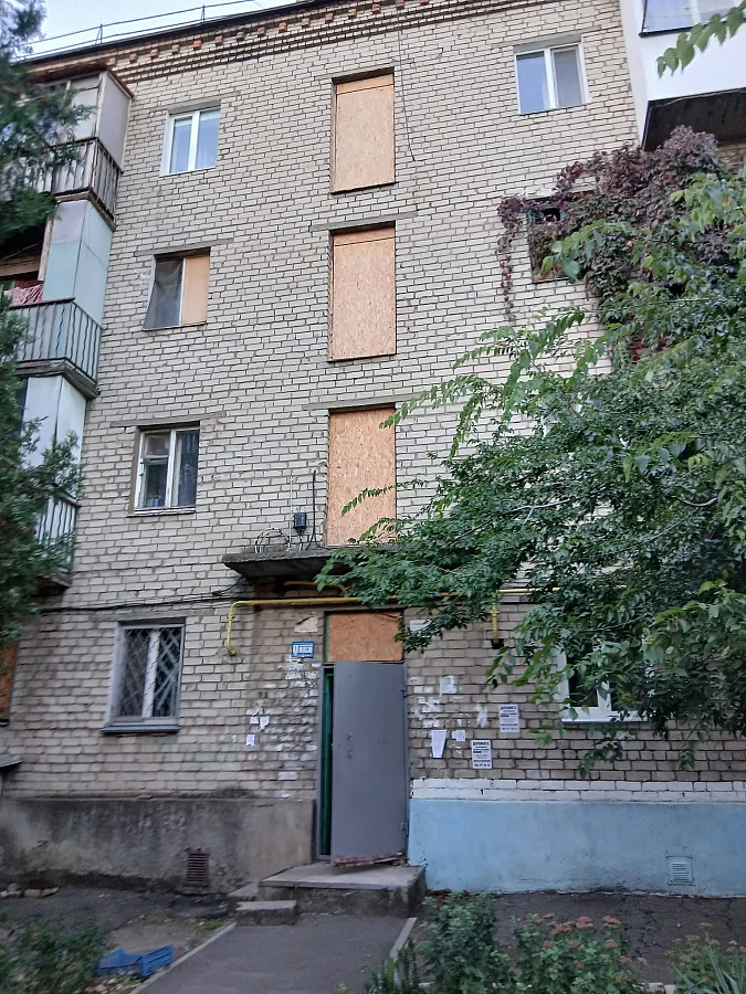 У Миколаєві вікна у трьох під\ У Миколаєві вікна у трьох під\