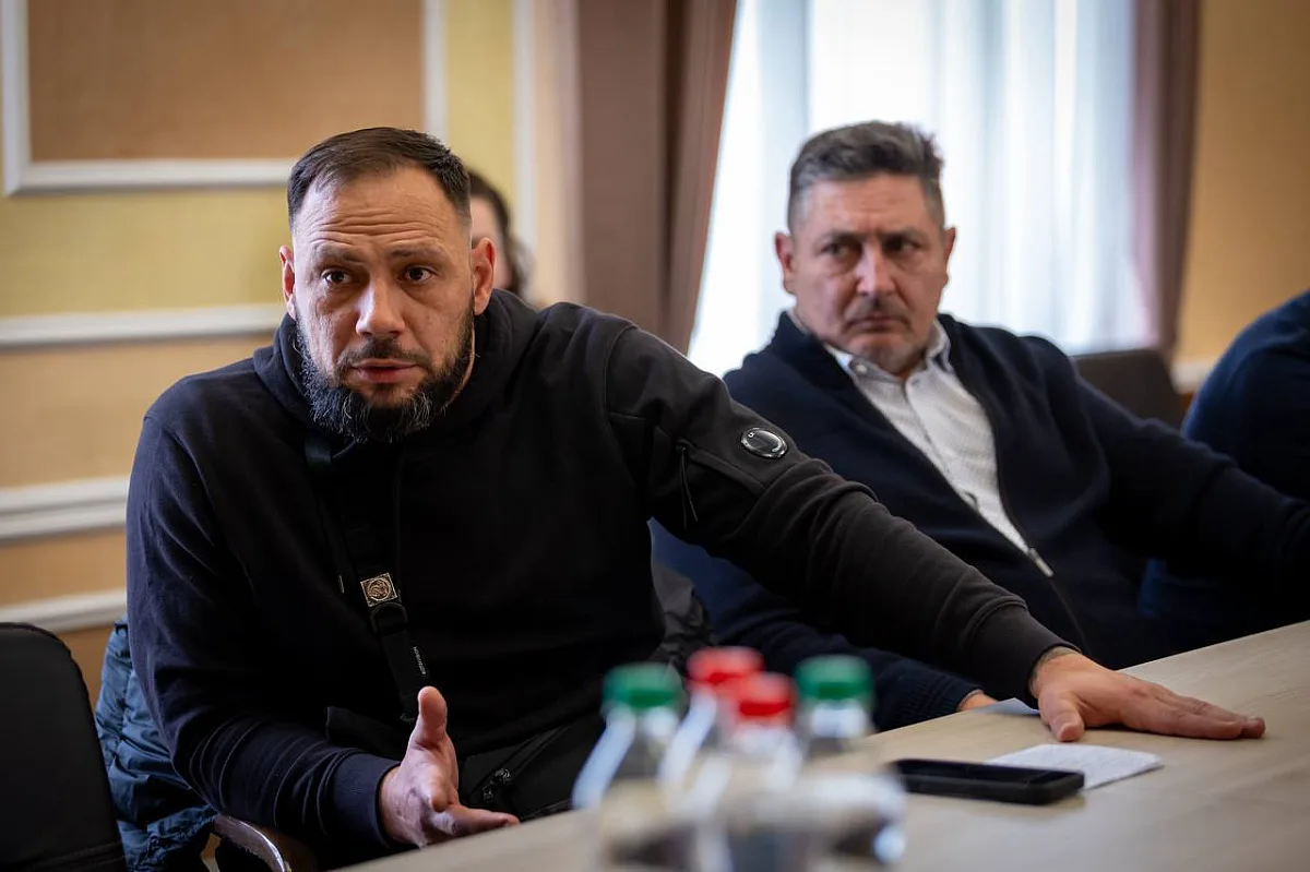 Вернут ли «Ветеранский спорт» и кому дадут автомобили: Виталий Ким рассказал о новых правилах помощи и планах на 2027 год Вернут ли «Ветеранский спорт» и кому дадут автомобили: Виталий Ким рассказал о новых правилах помощи и планах на 2027 год