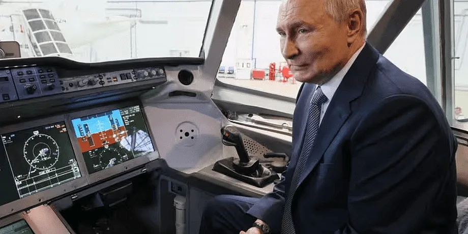 Самолет Путина не смог приземлиться в Москве, - СМИ Самолет Путина не смог приземлиться в Москве, - СМИ