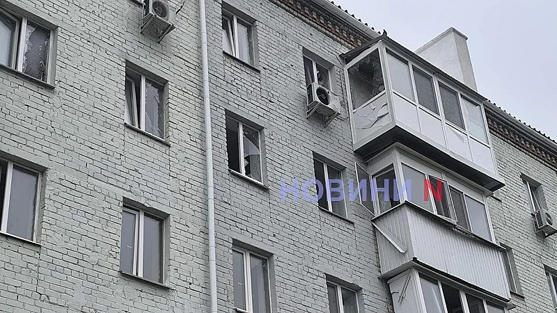 Появились новые фото последствий ночной атаки на Николаев Появились новые фото последствий ночной атаки на Николаев