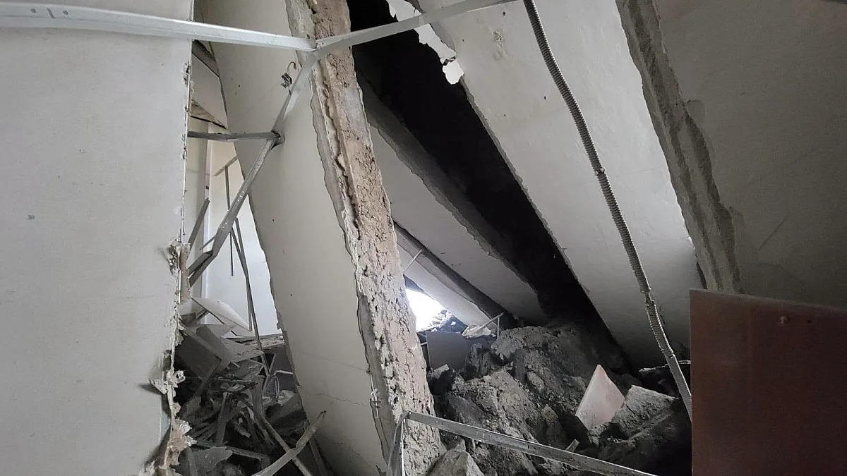 В Николаеве повреждены здания налоговой после обстрела: будут ли принимать посетителей В Николаеве повреждены здания налоговой после обстрела: будут ли принимать посетителей