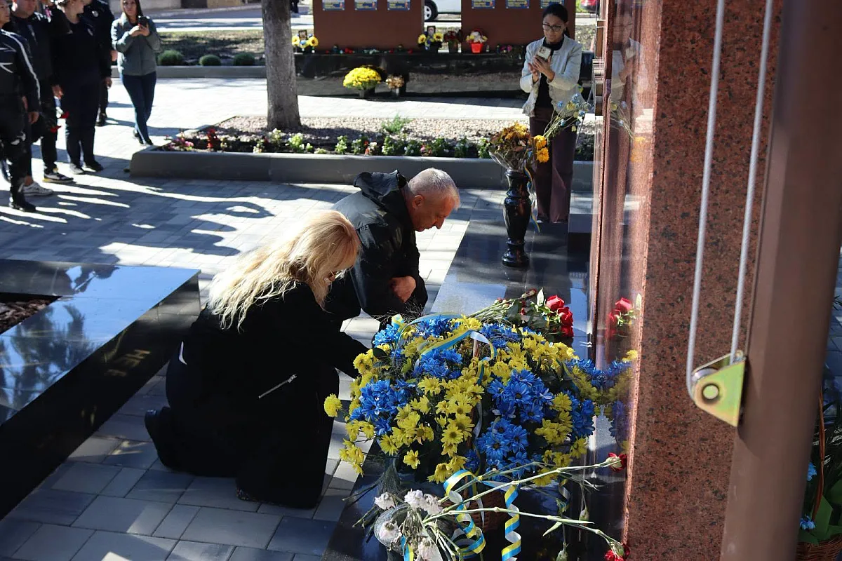 В Первомайске около сотни байкеров закрыли мотосезон (фото) В Первомайске около сотни байкеров закрыли мотосезон (фото)