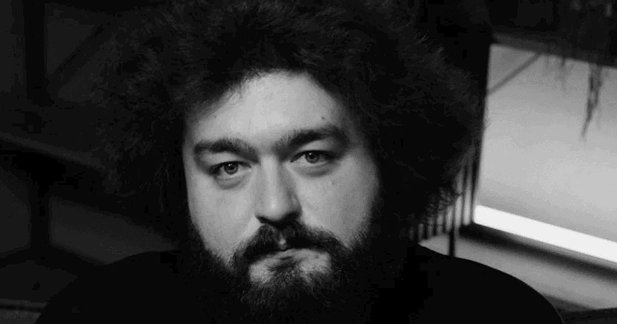 Умер известный украинский комик Александр «Веня» Венедчук из «Лиги смеха» Умер известный украинский комик Александр «Веня» Венедчук из «Лиги смеха»