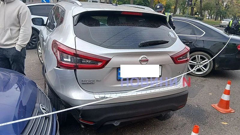 ДТП с тремя автомобилями парализовало движение на проспекте в Николаеве ДТП с тремя автомобилями парализовало движение на проспекте в Николаеве