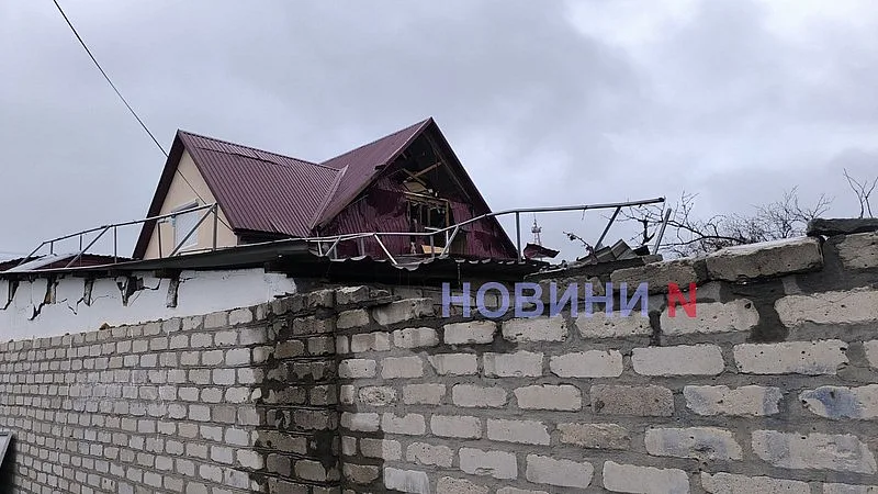 Разрушенные дома, разбитые солнечные панели: новые фото и видео с места сегодняшнего удара по Николаеву Разрушенные дома, разбитые солнечные панели: новые фото и видео с места сегодняшнего удара по Николаеву