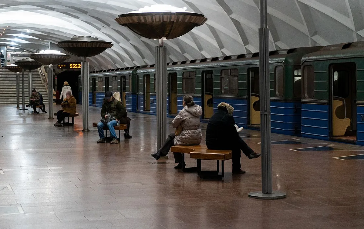 В Харькове из-за перебоев с электричеством возникли проблемы в работе метро и электротранспорта В Харькове из-за перебоев с электричеством возникли проблемы в работе метро и электротранспорта
