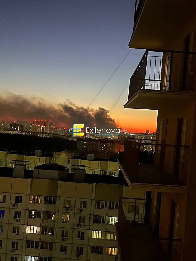 У Воронежі після атаки дронів спалахнули пожежі: вибухи пролунали біля великого ТЦ У Воронежі після атаки дронів спалахнули пожежі: вибухи пролунали біля великого ТЦ