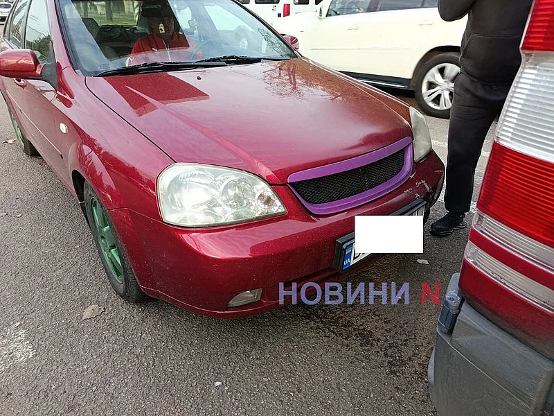 На проспекті у Миколаєві сталися дві ДТП: постраждало двоє людей, рух труднощів На проспекті в Миколаєві сталися дві ДТП: постраждали двоє людей, рух утруднений