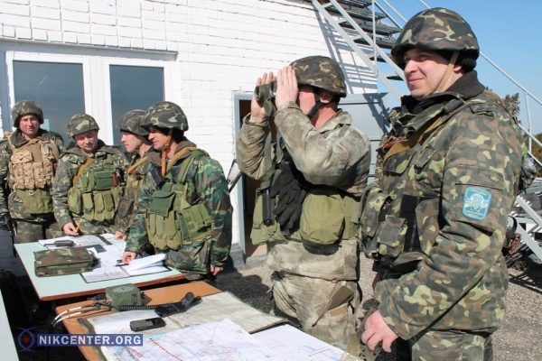 На полигоне под Николаевом проходят учения украинских военных. ФОТОРЕПОРТАЖ