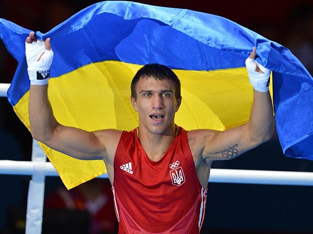 Одесский боксер Ломаченко завоевал чемпионский титул WBO в третьем профессиональном бою