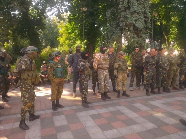 Охрану Рады усилили за счет бойцов батальона \"Донбасс\"
