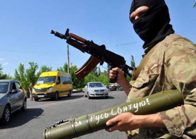 В Донецке боевики обстреляли базу отдыха с беженцами 