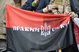 «Правый сектор» угрожает Порошенко «походом на Киев»