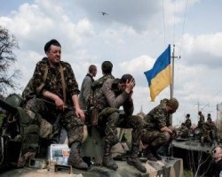 В ходе АТО за сутки погибло 4 украинских военнослужащих, 31 ранен, - СНБО