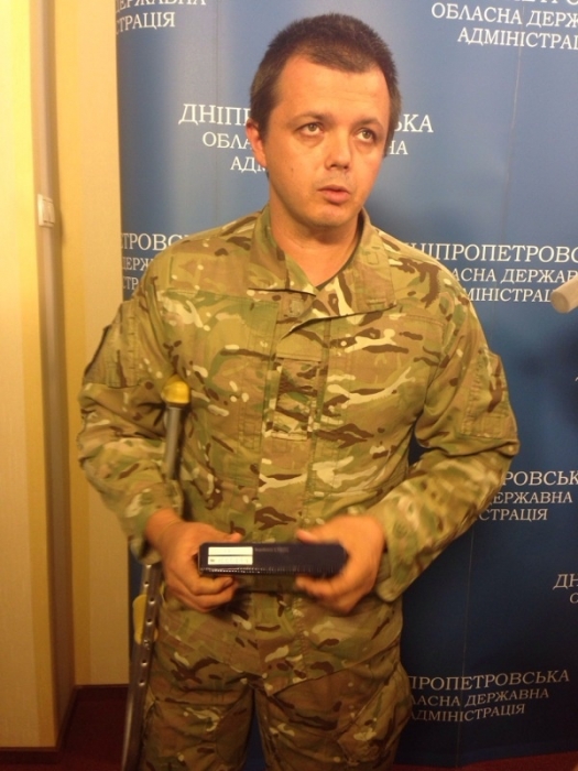 Семенченко впервые показался без балаклавы. ФОТО