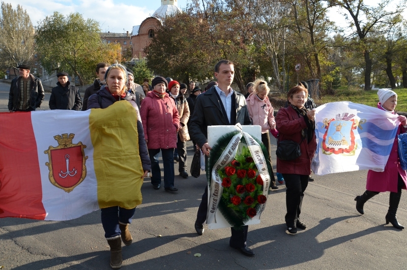У Миколаєві вшанували пам’ять жертв «одеської Хатині» У Миколаєві вшанували пам’ять жертв «одеської Хатині»
