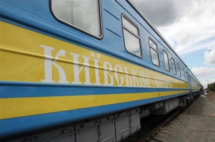 Поезд Николаев-Киев планируют отменить почти на две недели