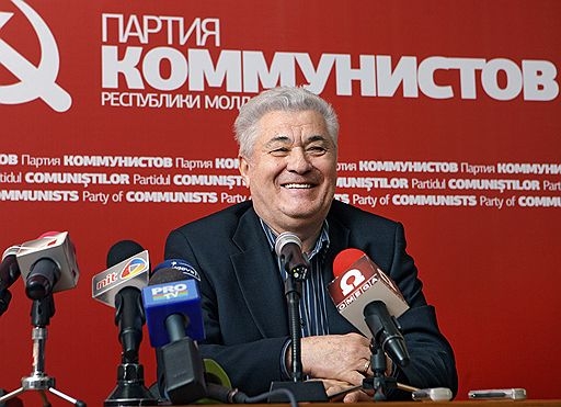 Коммунисты и социалисты побеждают на выборах в Молдавии