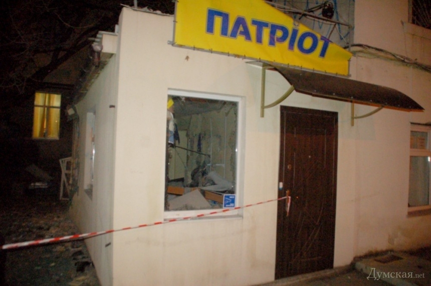 В Одессе теракт: взорвали магазин национальной символики \"Патриот\"