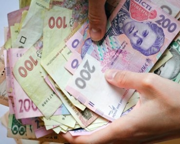 Эксперты рассказали, каким будет курс доллара в 2015 году и на сколько подорожает жизнь в Украине