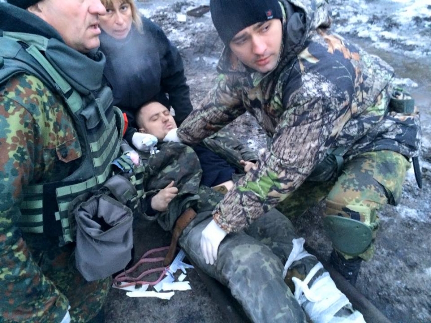 Советник Президента показал, как из Донецкого аэропорта эвакуировали раненных. ФОТО