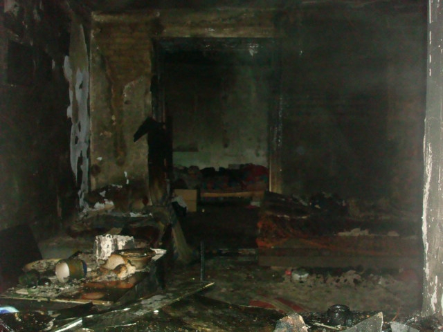 В Николаеве загорелась квартира: хозяин сам спас пять человек