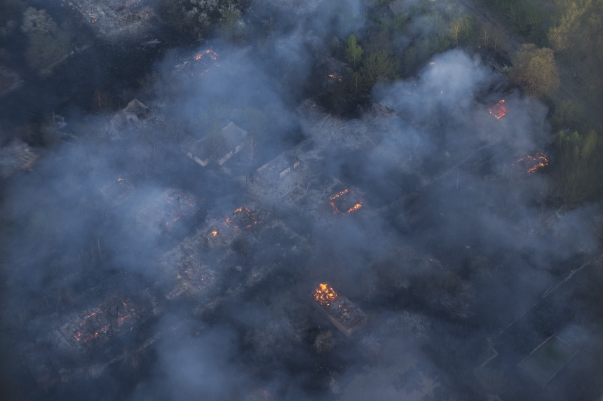 Как горит Чернобыльский лес: фото с воздуха 