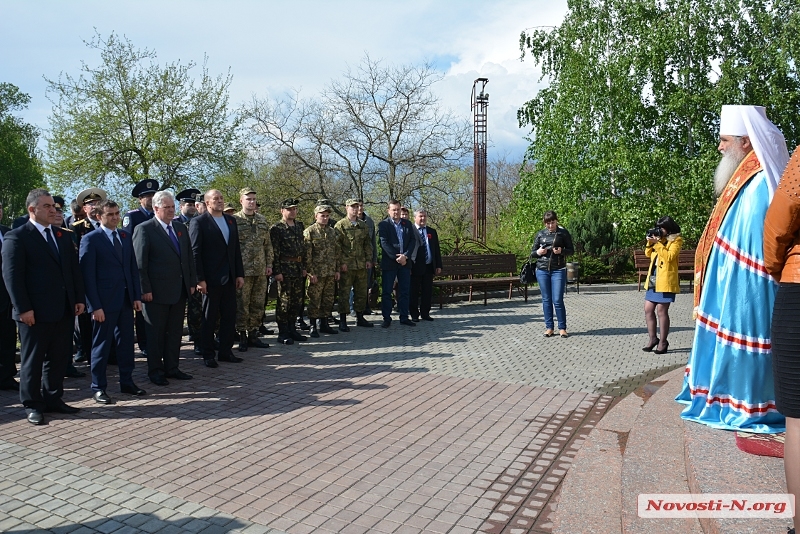 Николаевская власть поучаствовала в молебне с «московским» Питиримом. ФОТОРЕПОРТАЖ