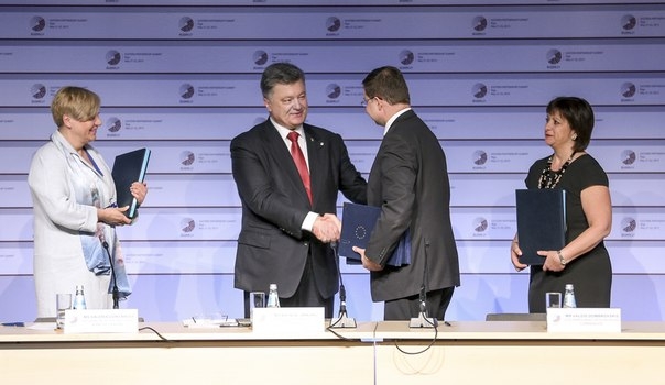 Участники рижского саммита отказались осудить аннексию Крыма, - декларация