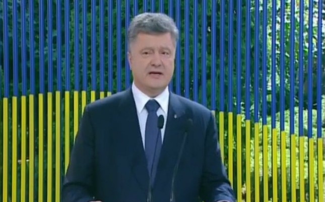 Порошенко заявил, что Крым в течение ближайшего года вернуть не удастся